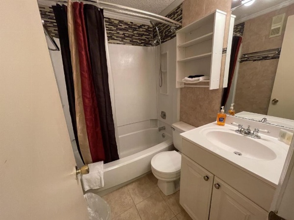 Stroll to Slopes Village Area Ski in-out MtLodge 151 image 14