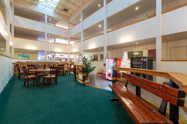 Stroll to Slopes Village Area Ski in-out MtLodge 151 image 18