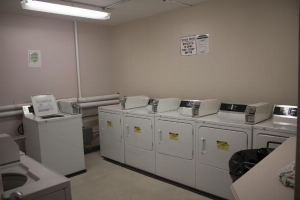 Stroll to Slopes Village Area Ski in-out MtLodge 151 image 25