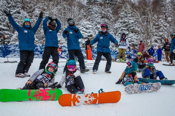 Stroll to Slopes Village Area Ski in-out MtLodge 151 image 29